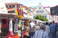 Bild vergr&ouml;&szlig;ern: Jahrmarkt